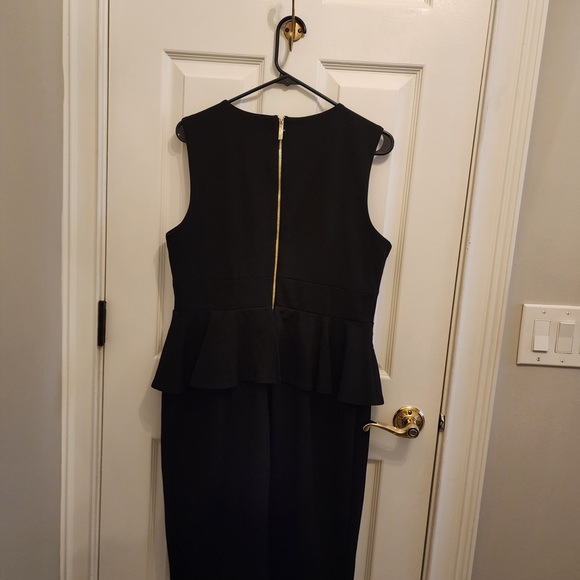 Women’s Calvin Klein black cocktail dress size 12 sleeveless knee length NWT - Picture 3 of 5